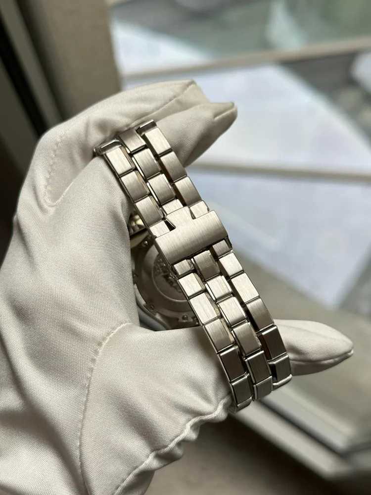 Vacheron Constantin Overseas 42052 Box+Papers 1999